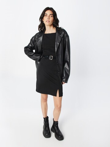 Robe 'Naomi' ABOUT YOU en noir