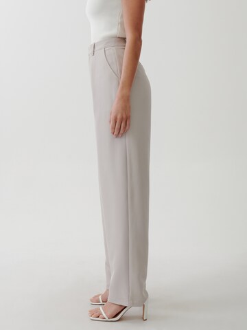 Tussah Wide Leg Bundfaltenhose 'ANGELA' in Grau