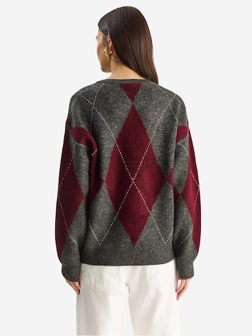 Pullover di Bianco Lucci in grigio
