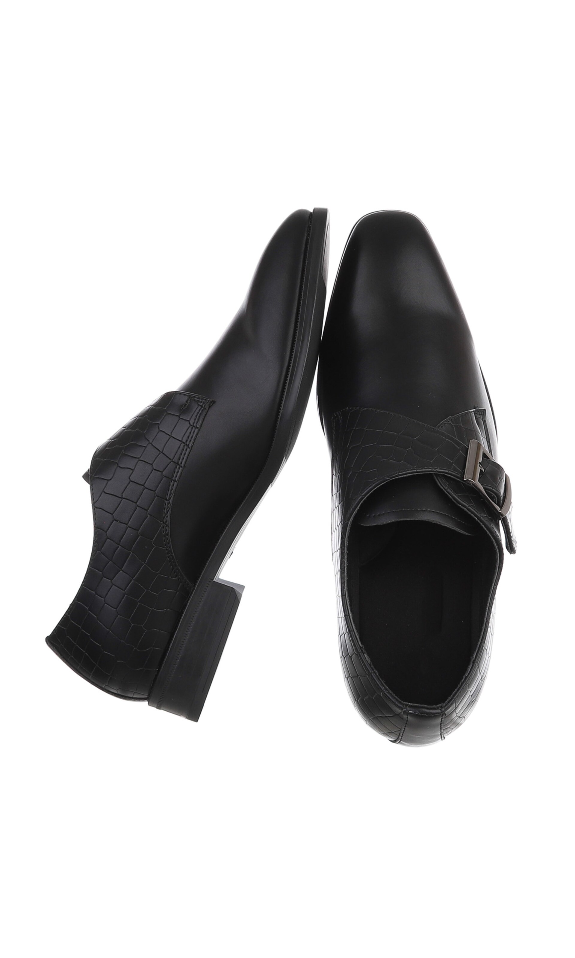 CoolWalk Lace-Up Shoes in Black