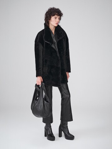 VESPUCCI BY VSP Winter Coat 'Rosa' in Black