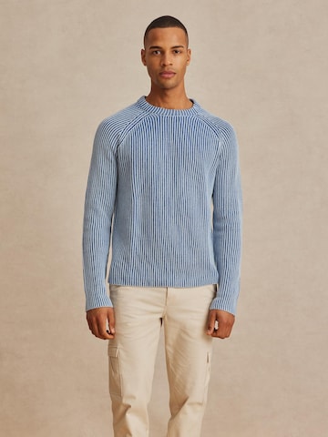 DAN FOX APPAREL Sweater 'Timo' in Blue: front
