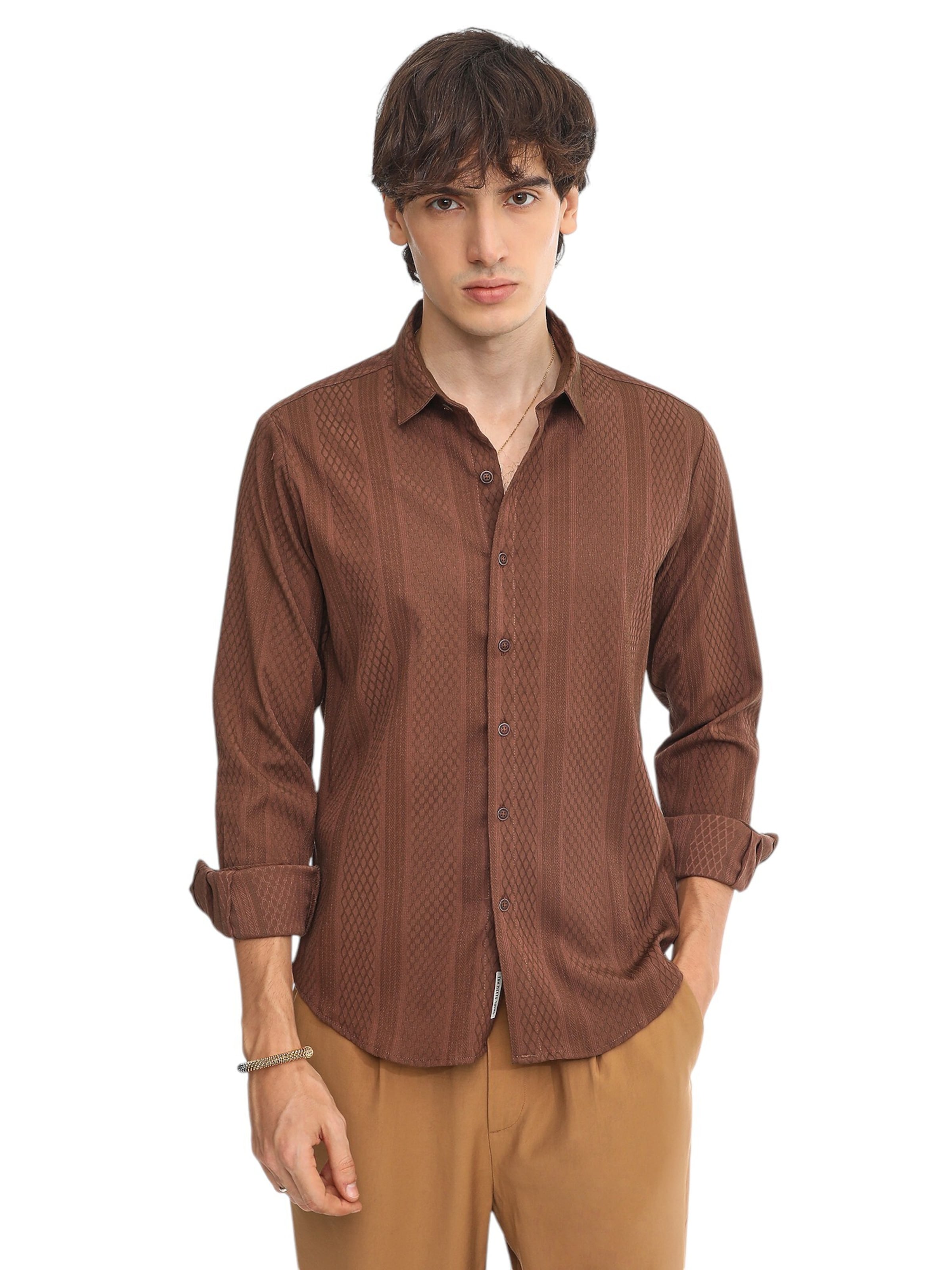 Regular fit Camicia 'Tarah' di Campus Sutra in marrone: frontale