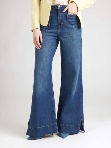 Flared Jeans di BOSS in blu: frontale