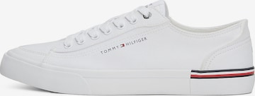 Baskets basses TOMMY HILFIGER en blanc : devant