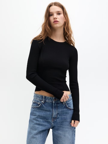 Pull&Bear Svetr – černá: přední strana