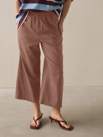 Next Wide leg Trousers in Brown: front