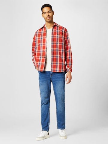 Nudie Jeans Co Regular fit Overhemd 'Filip' in Rood