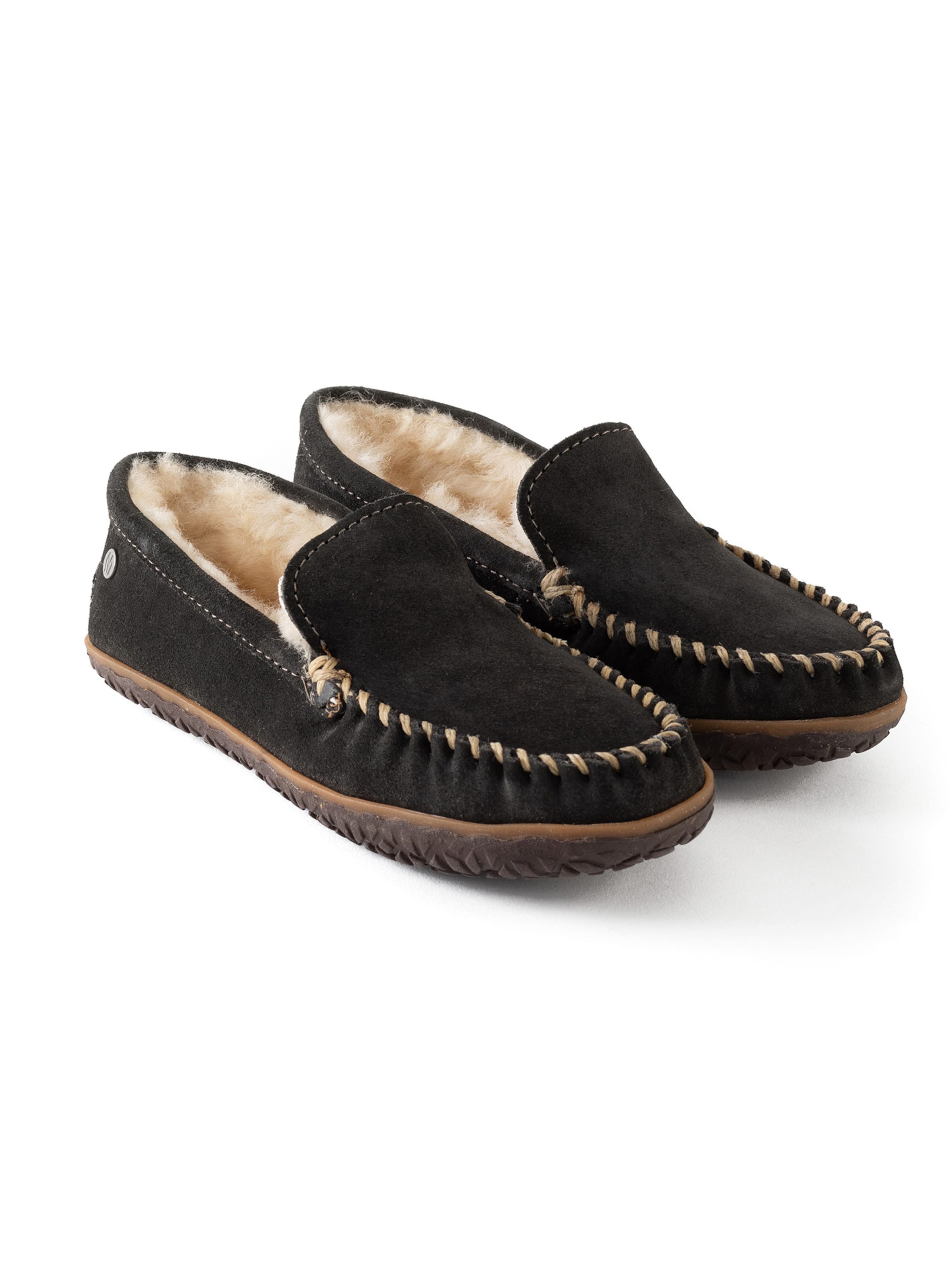 Minnetonka Mokkasiina 'Terese' värissä harmaa