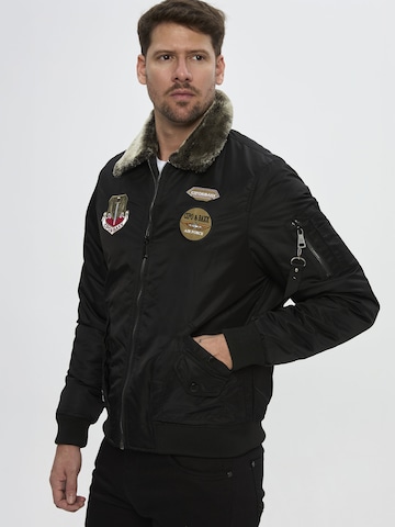 CIPO & BAXX Winterjacke CM232 in Schwarz