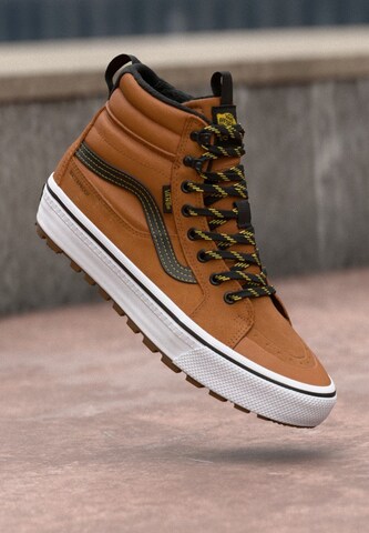 VANS Korkeavartiset tennarit 'Sk8-Hi' värissä ruskea