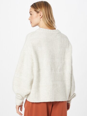 WEEKDAY Sweter w kolorze biały