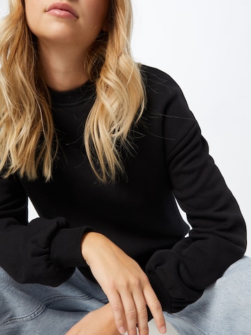 Urban Classics Sweatshirt in Black