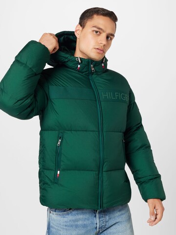 TOMMY HILFIGER Zimní bunda – zelená: přední strana