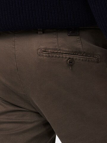 Coupe slim Pantalon chino MMXGERMANY en gris