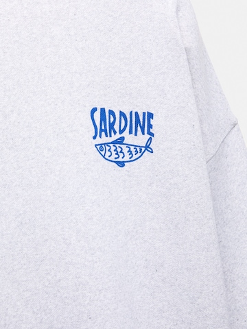 Pull&Bear Sweatshirt 'PACIFIC SARDINE' in Grijs
