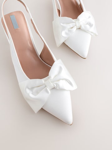 Next - Zapatos destalonado en blanco