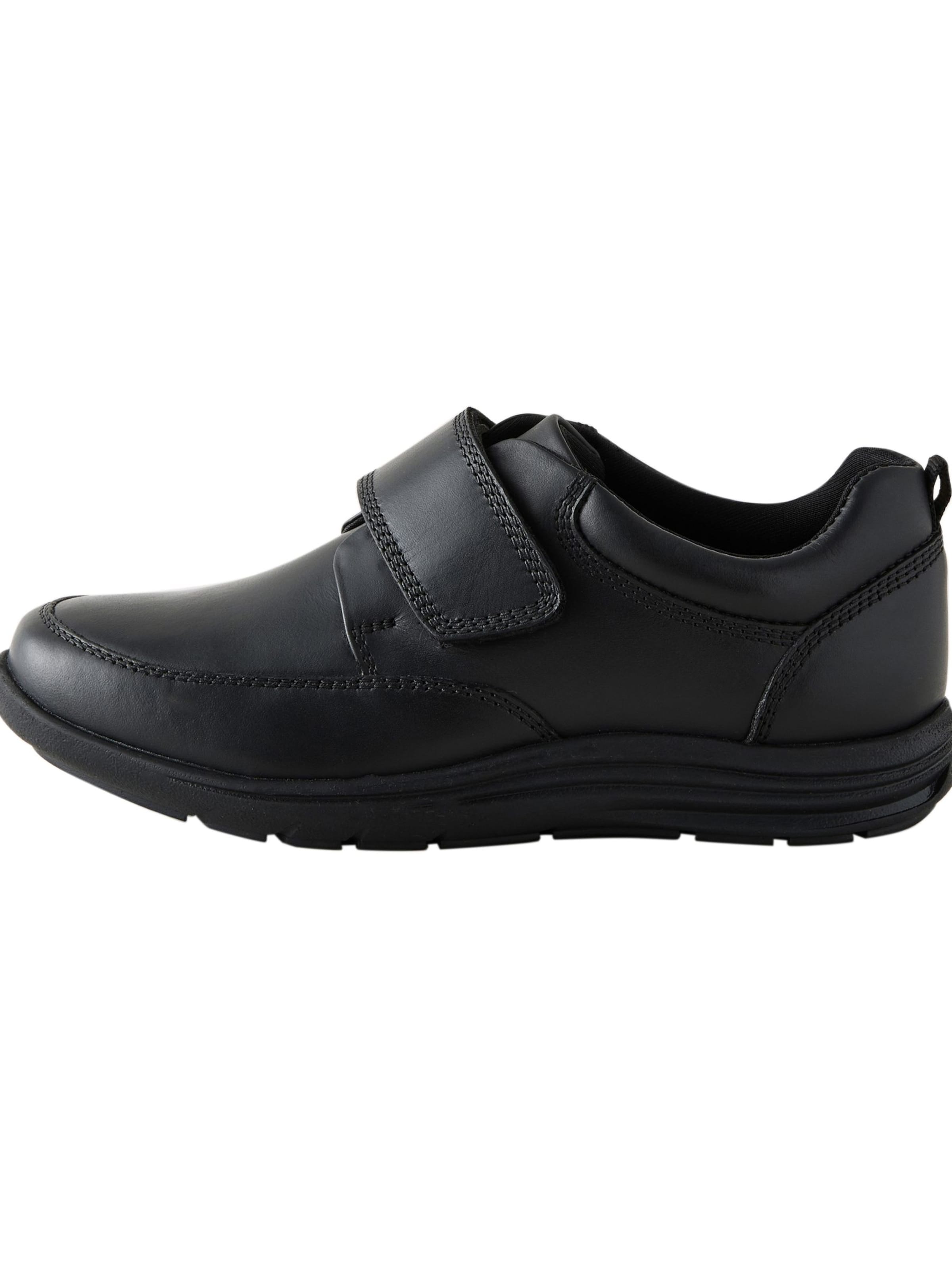 Next Sneaker in Schwarz: Vorderseite