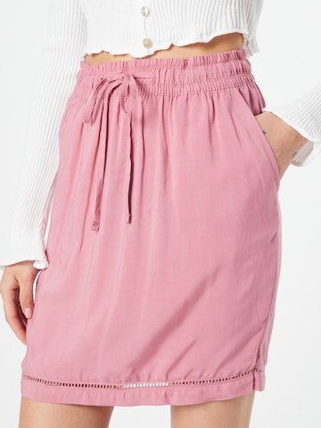 Sublevel Skirt in Pink