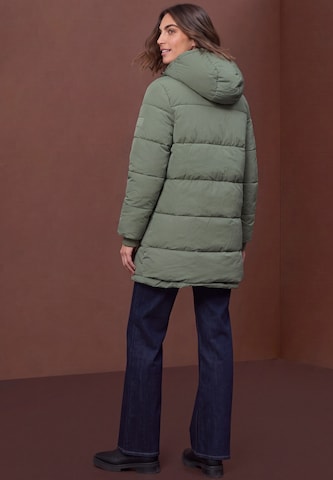 STREET ONE - Sobretudo de inverno em verde: atrás