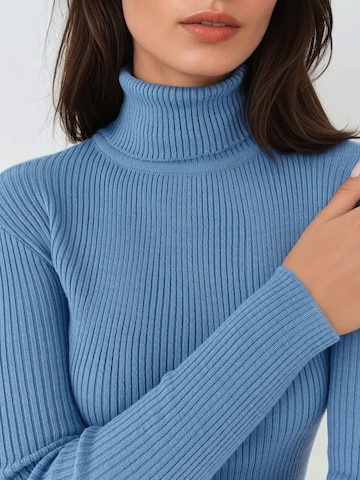 My fashion Sweater in Blue