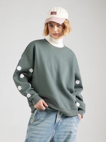 PIECES - Sweatshirt 'PCKALINKA' em verde: frente
