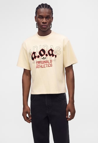 ADIDAS ORIGINALS Paita 'AOA' värissä beige