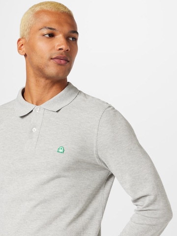 UNITED COLORS OF BENETTON Shirt in Grau