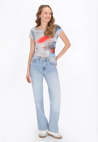 T-shirt 'Young Fashion' MYMO en rouge