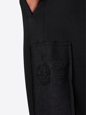 Loosefit Pantalon ESTEEM en noir
