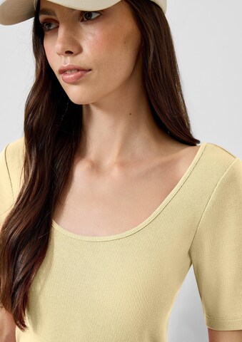 T-shirt QS en jaune