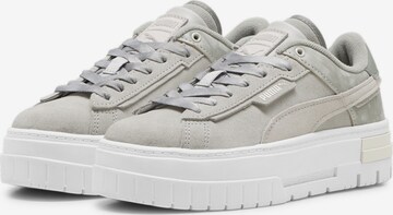 Baskets basses PUMA en gris