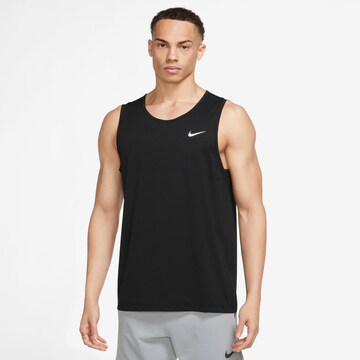 NIKE Funktionsshirt 'HYVERSE' in Schwarz: predná strana