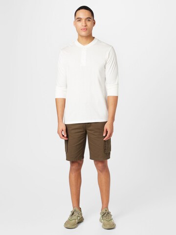 ABOUT YOU Regular Shorts 'Arvid' in Braun