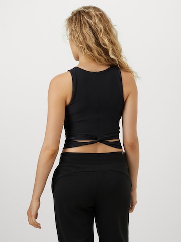 PUMA Sporttop 'Cloudspun' in Schwarz