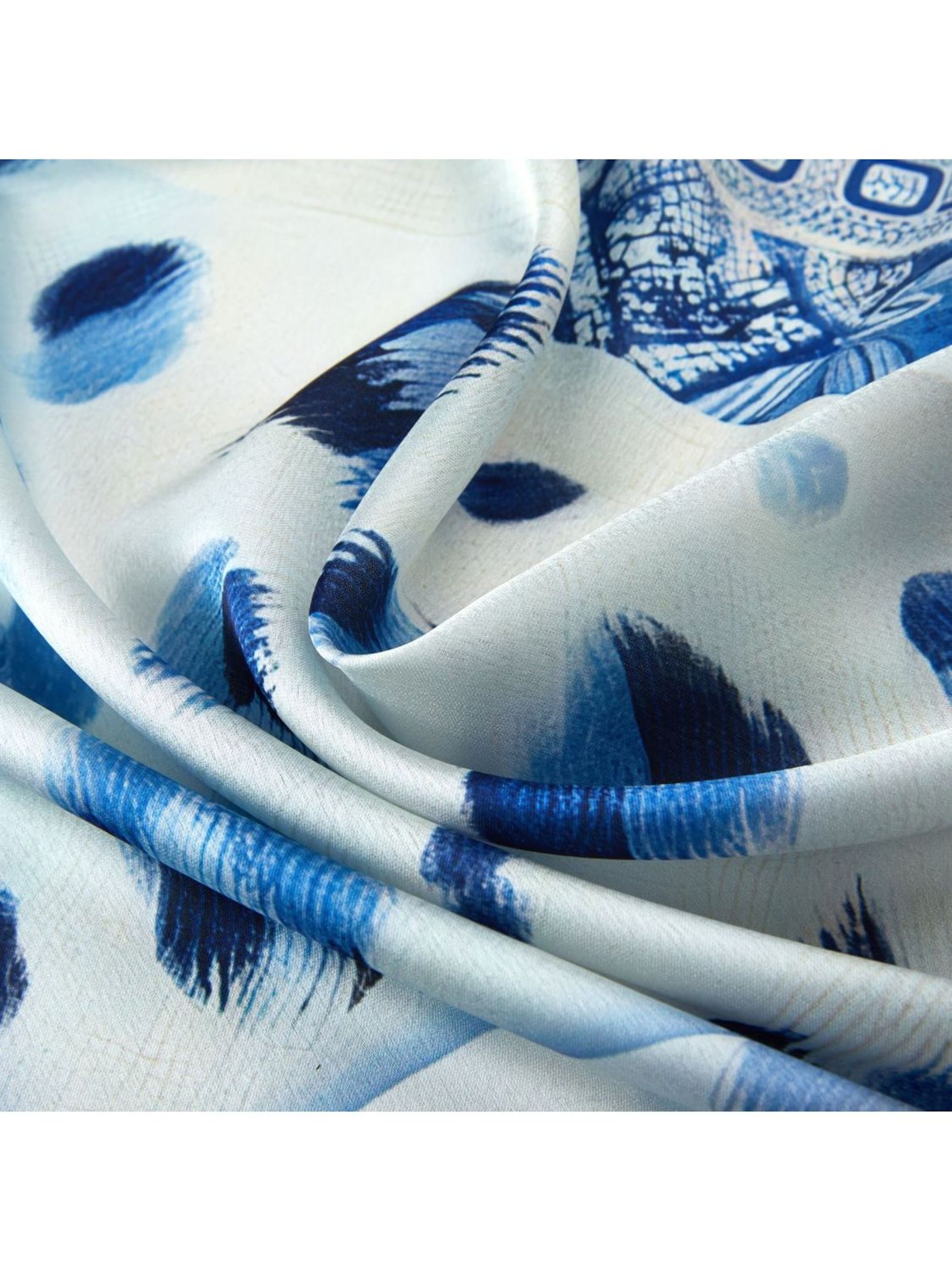 alberto cabale Sjaal 'Panther Zoé' in Blauw