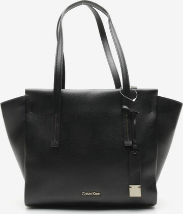 Calvin Klein Schultertasche / Umhängetasche One Size in Schwarz: predná strana