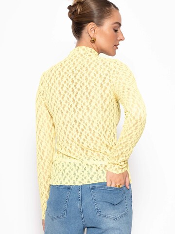SASSYCLASSY Shirt in Yellow
