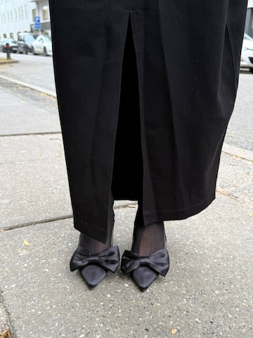 Escarpins à bride arrière 'Maralyn' Bianco en noir