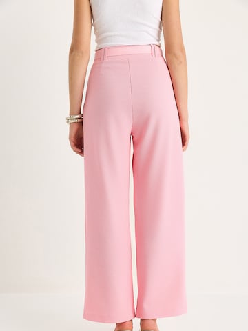 Wide Leg Pantalon à pince Bianco Lucci en rose