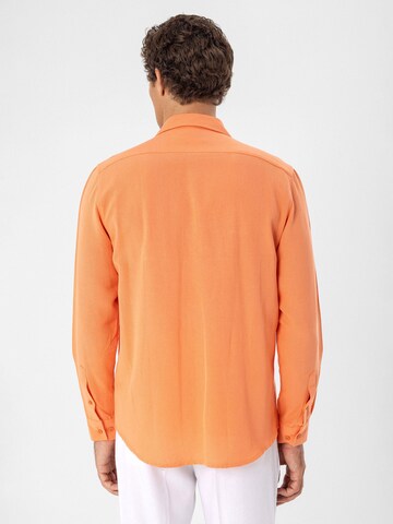 Coupe regular Chemise Antioch en orange
