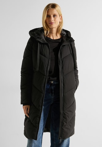 CECIL Winter Coat in Black: front