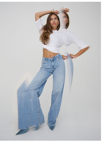 Wide leg Jeans 'ONLJulia' di ONLY in blu