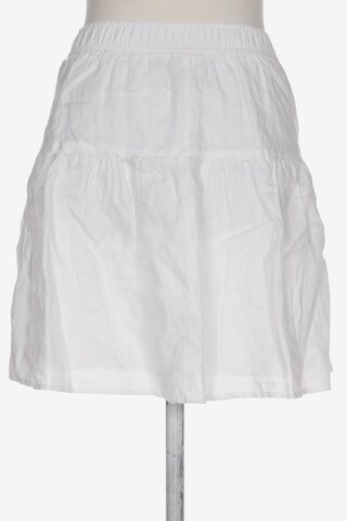Mrs & Hugs Skirt in S in White