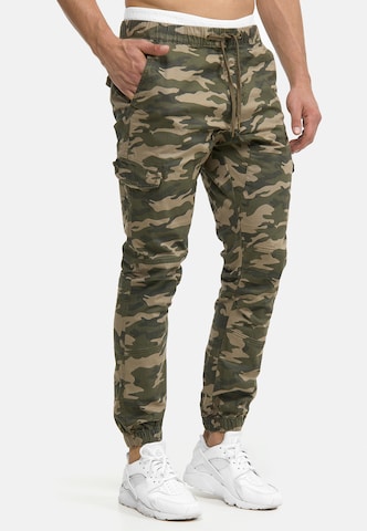 INDICODE JEANS Tapered Cargo Pants 'Levi' in Green: front