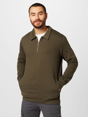 BURTON MENSWEAR LONDON Sweatshirt i grøn: forside