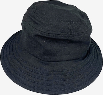 Kumixi - Sombrero en negro: frente
