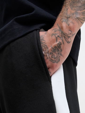 Regular Pantalon 'JPSTKARL CASPAR' JACK & JONES en noir