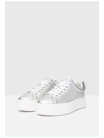 Nero Giardini Sneaker low i sølv