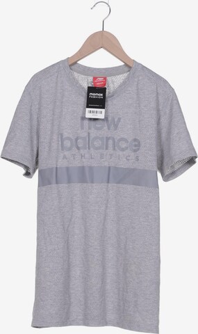 new balance Top & Shirt in M in Grey: front